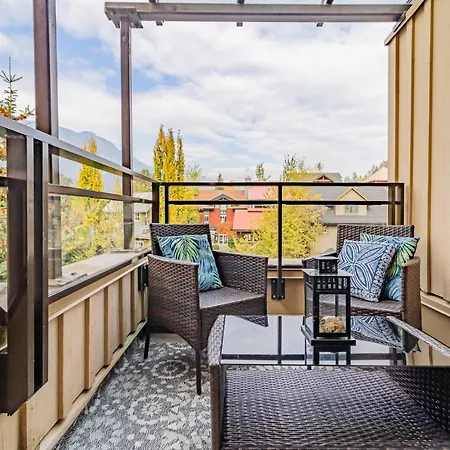 Lake Placid Lodge By Elevate Vacations Whistler Exterior photo