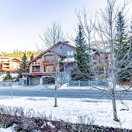 Lake Placid Lodge By Elevate Vacations Whistler Exterior photo